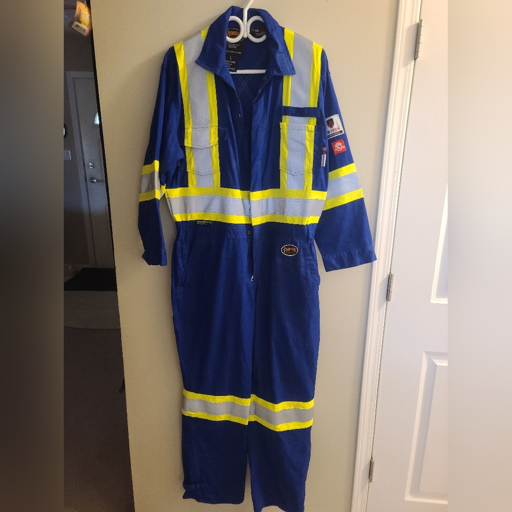 🦄 FLAME RESISTANT ARC FLASH PIONEER COVERALLS WOMENS SIZE LARGE